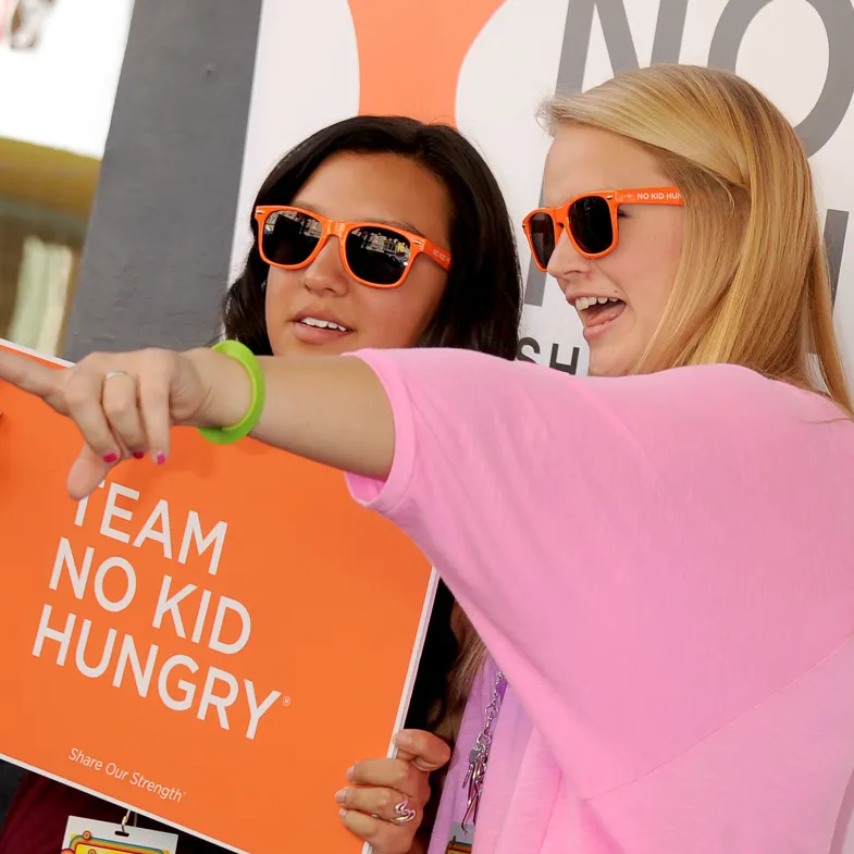Support No Kid Hungry With Stanley